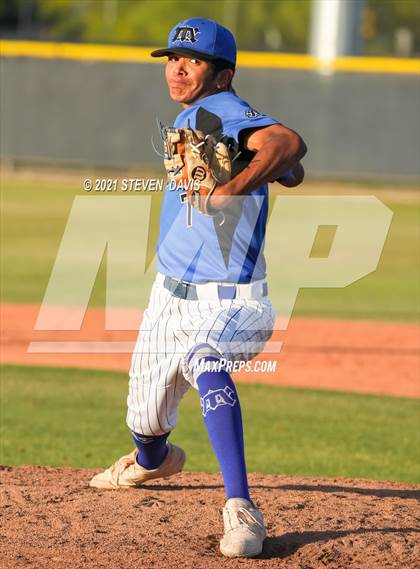 Thumbnail 2 in Seton Catholic @ Mesquite (AIA 4A Quarterfinals) photogallery.