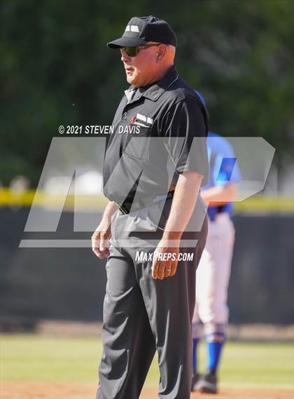 Thumbnail 3 in Seton Catholic @ Mesquite (AIA 4A Quarterfinals) photogallery.