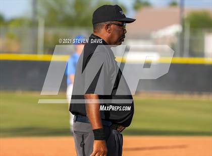 Thumbnail 2 in Seton Catholic @ Mesquite (AIA 4A Quarterfinals) photogallery.