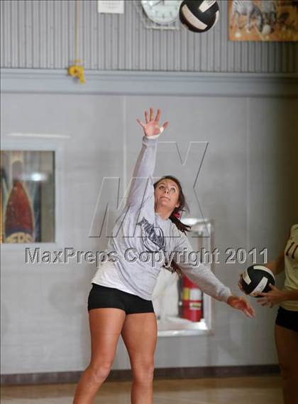Thumbnail 1 in Pleasant Valley @ Foothill photogallery.