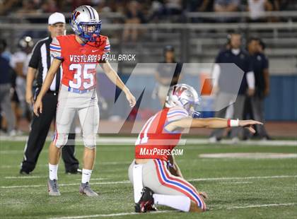 Thumbnail 3 in Westlake vs Akins photogallery.