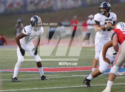 Thumbnail 2 in Westlake vs Akins photogallery.