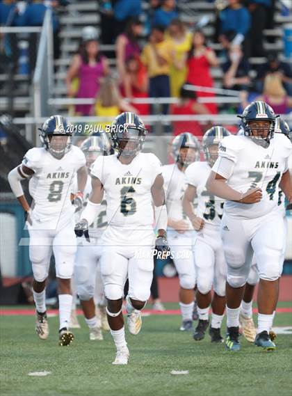 Thumbnail 1 in Westlake vs Akins photogallery.