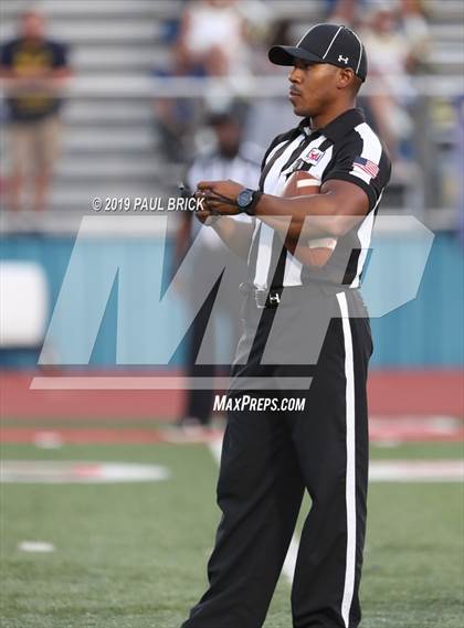 Thumbnail 3 in Westlake vs Akins photogallery.