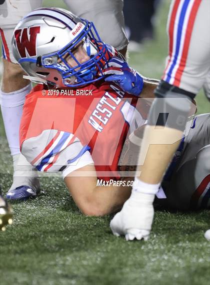 Thumbnail 3 in Westlake vs Akins photogallery.