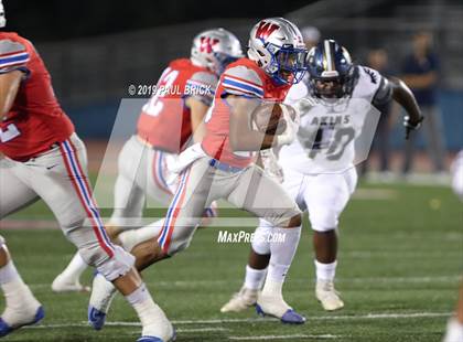 Thumbnail 2 in Westlake vs Akins photogallery.