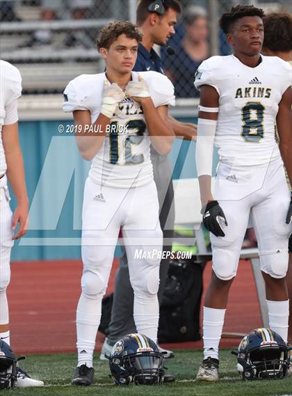 Thumbnail 3 in Westlake vs Akins photogallery.