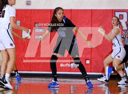 Thumbnail 3 in Harvard-Westlake vs. Windward (Battle at the Beach) photogallery.