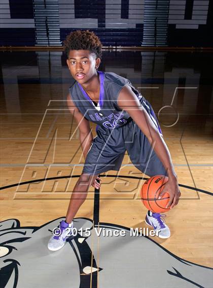 Thumbnail 1 in Garfield (Preseason Early Contenders Photo Shoot) photogallery.