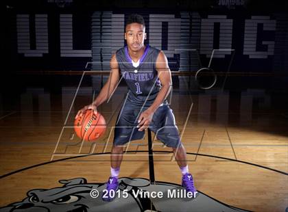 Thumbnail 1 in Garfield (Preseason Early Contenders Photo Shoot) photogallery.