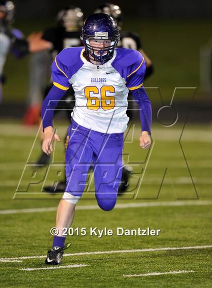 Thumbnail 2 in Howe vs. Edgewood (UIL 3A Division 2 Region 2 Bi-District Playoff) photogallery.