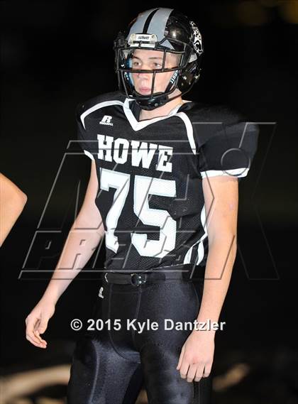 Thumbnail 1 in Howe vs. Edgewood (UIL 3A Division 2 Region 2 Bi-District Playoff) photogallery.