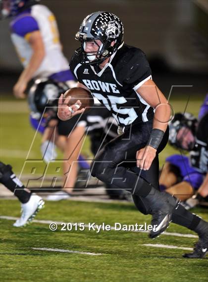 Thumbnail 3 in Howe vs. Edgewood (UIL 3A Division 2 Region 2 Bi-District Playoff) photogallery.