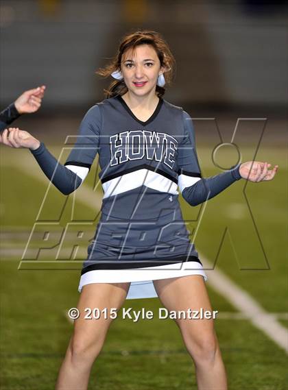 Thumbnail 1 in Howe vs. Edgewood (UIL 3A Division 2 Region 2 Bi-District Playoff) photogallery.