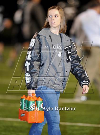 Thumbnail 2 in Howe vs. Edgewood (UIL 3A Division 2 Region 2 Bi-District Playoff) photogallery.