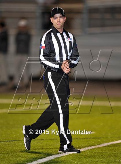 Thumbnail 2 in Howe vs. Edgewood (UIL 3A Division 2 Region 2 Bi-District Playoff) photogallery.