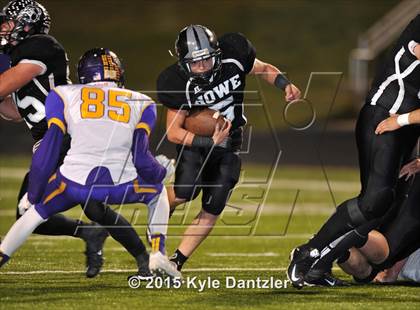 Thumbnail 1 in Howe vs. Edgewood (UIL 3A Division 2 Region 2 Bi-District Playoff) photogallery.
