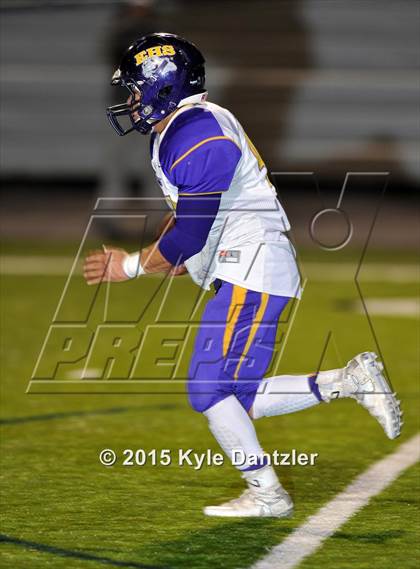 Thumbnail 1 in Howe vs. Edgewood (UIL 3A Division 2 Region 2 Bi-District Playoff) photogallery.