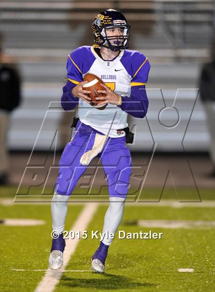 Thumbnail 3 in Howe vs. Edgewood (UIL 3A Division 2 Region 2 Bi-District Playoff) photogallery.