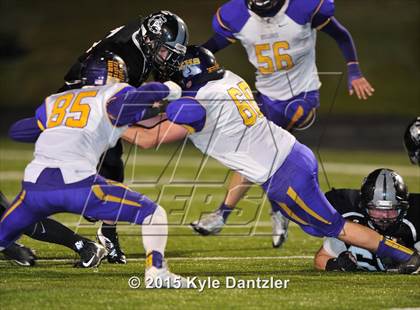 Thumbnail 3 in Howe vs. Edgewood (UIL 3A Division 2 Region 2 Bi-District Playoff) photogallery.