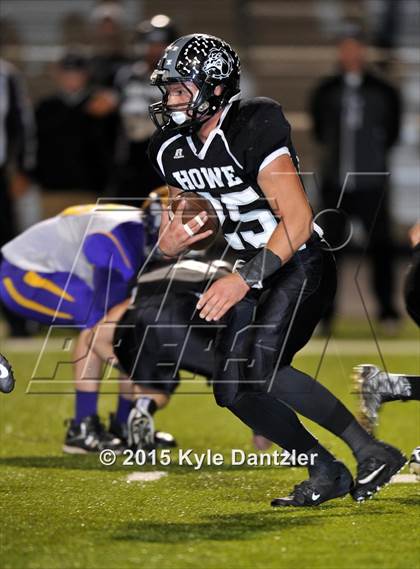 Thumbnail 1 in Howe vs. Edgewood (UIL 3A Division 2 Region 2 Bi-District Playoff) photogallery.