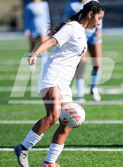 Thumbnail 3 in Archbishop Riordan @ Valley Christian photogallery.