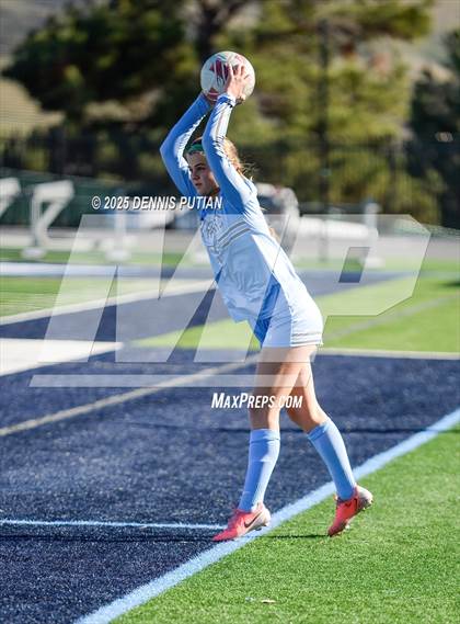 Thumbnail 3 in Archbishop Riordan @ Valley Christian photogallery.