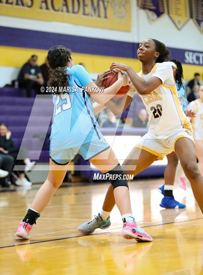 Thumbnail 1 in Bishop Grimes vs Christian Brothers Academy photogallery.