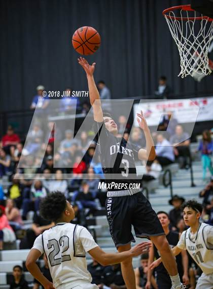 Thumbnail 3 in Onate @ Volcano Vista (NMAA 6A 1st Round) photogallery.