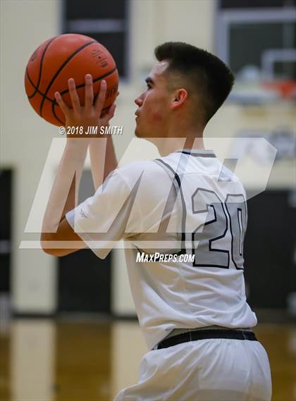 Thumbnail 2 in Onate @ Volcano Vista (NMAA 6A 1st Round) photogallery.