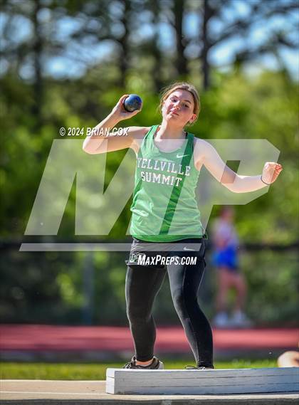 Thumbnail 3 in FR: AAA 2A-1 District Meet (Shot Put) photogallery.