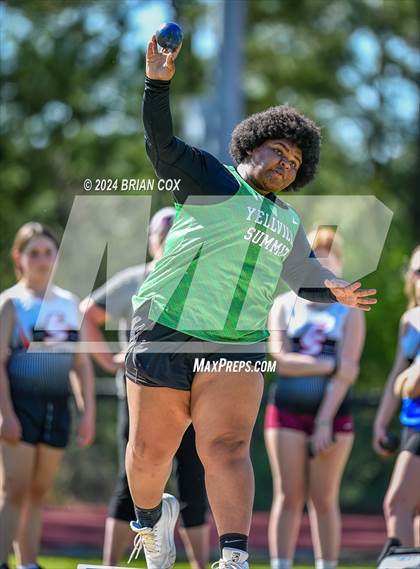 Thumbnail 3 in FR: AAA 2A-1 District Meet (Shot Put) photogallery.
