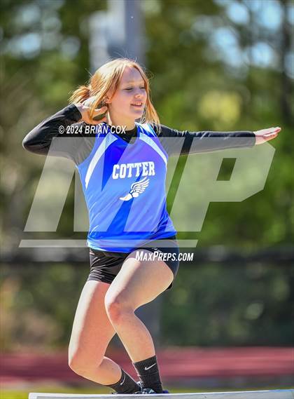 Thumbnail 1 in FR: AAA 2A-1 District Meet (Shot Put) photogallery.