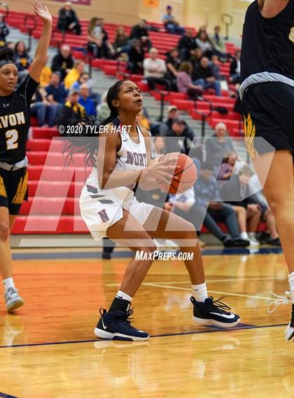 Thumbnail 3 in Avon vs. Terre Haute North Vigo (IHSAA 4A First Round Playoff) photogallery.