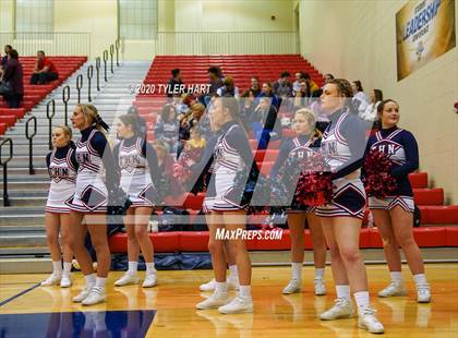 Thumbnail 3 in Avon vs. Terre Haute North Vigo (IHSAA 4A First Round Playoff) photogallery.