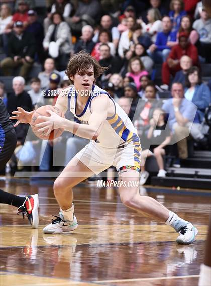 Thumbnail 3 in Battle Ground Academy @ Goodpasture Christian photogallery.