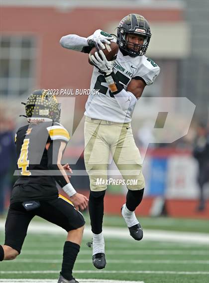 Thumbnail 3 in Belle Vernon vs. Northwestern Lehigh (PIAA 3A Championship) photogallery.