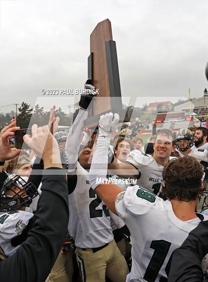 Thumbnail 1 in Belle Vernon vs. Northwestern Lehigh (PIAA 3A Championship) photogallery.