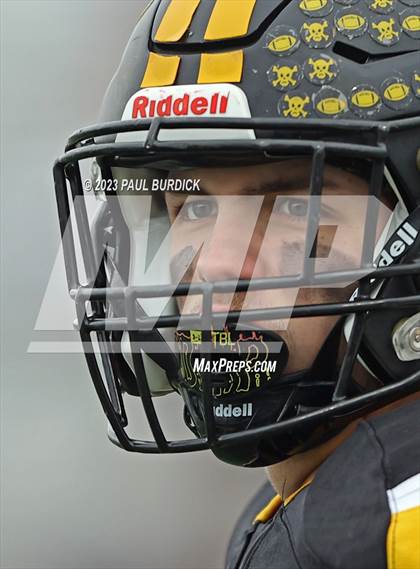 Thumbnail 3 in Belle Vernon vs. Northwestern Lehigh (PIAA 3A Championship) photogallery.