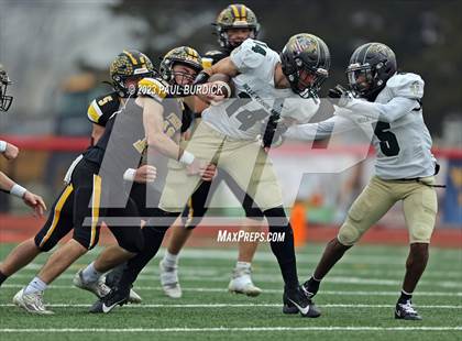 Thumbnail 3 in Belle Vernon vs. Northwestern Lehigh (PIAA 3A Championship) photogallery.