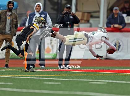 Thumbnail 2 in Belle Vernon vs. Northwestern Lehigh (PIAA 3A Championship) photogallery.