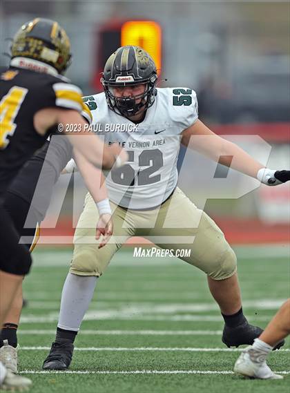 Thumbnail 1 in Belle Vernon vs. Northwestern Lehigh (PIAA 3A Championship) photogallery.