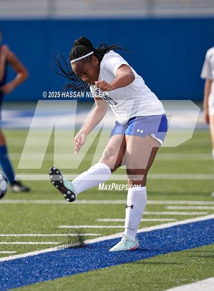 Thumbnail 2 in Oconee County vs. Jefferson (GHSA 3A STATE FINAL) photogallery.