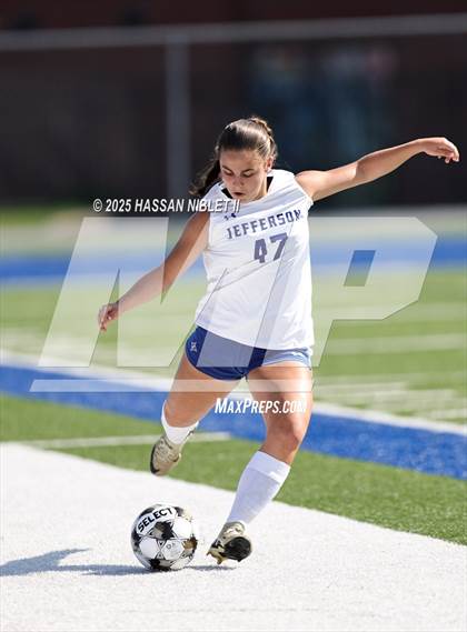 Thumbnail 2 in Oconee County vs. Jefferson (GHSA 3A STATE FINAL) photogallery.
