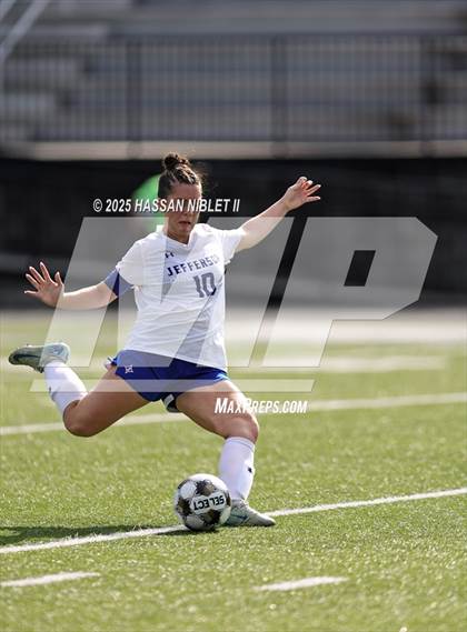 Thumbnail 2 in Oconee County vs. Jefferson (GHSA 3A STATE FINAL) photogallery.
