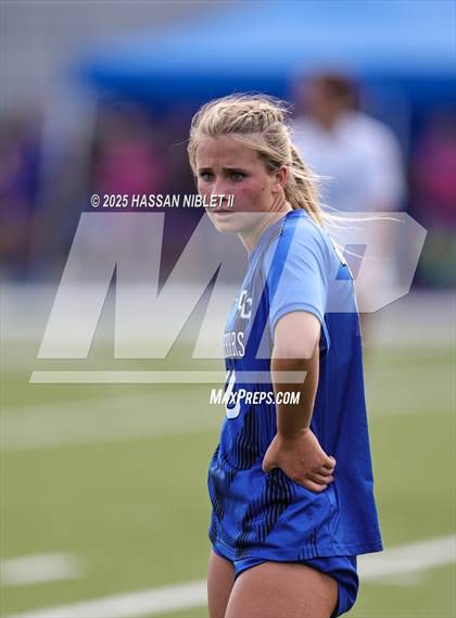 Thumbnail 2 in Oconee County vs. Jefferson (GHSA 3A STATE FINAL) photogallery.