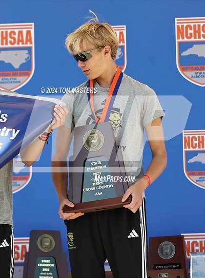 Thumbnail 1 in NCHSAA 3A Championship photogallery.