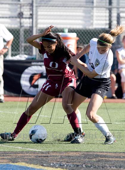 Thumbnail 3 in Citrus Valley vs. Oxnard (CIF SS D6 Final) photogallery.