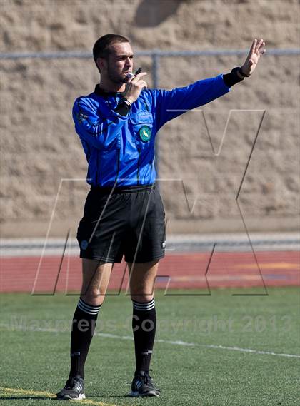 Thumbnail 2 in Citrus Valley vs. Oxnard (CIF SS D6 Final) photogallery.