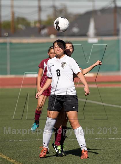 Thumbnail 1 in Citrus Valley vs. Oxnard (CIF SS D6 Final) photogallery.